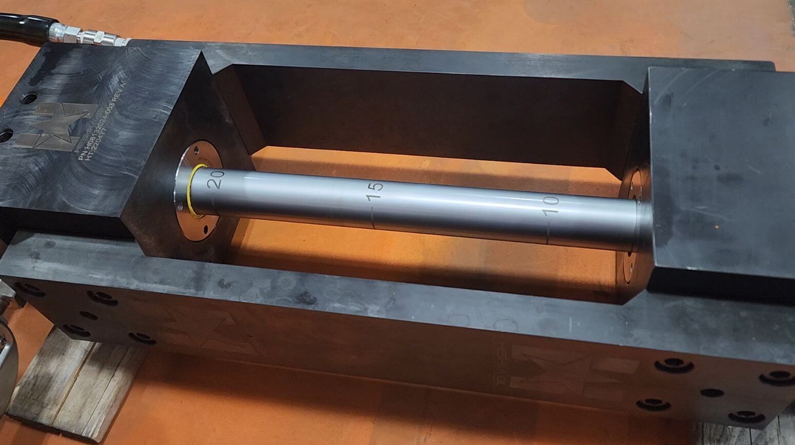 Hydraulic Wellhead Lubricator